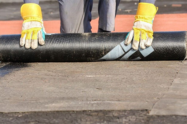 How to Install Roll Roofing: Easy Methods for Beginners